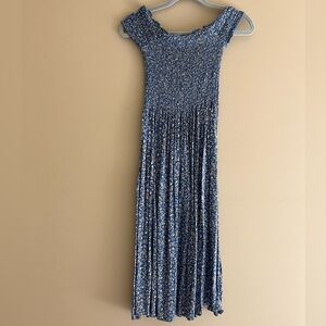 Kimchi Blue Smocked Floral Midi Dress